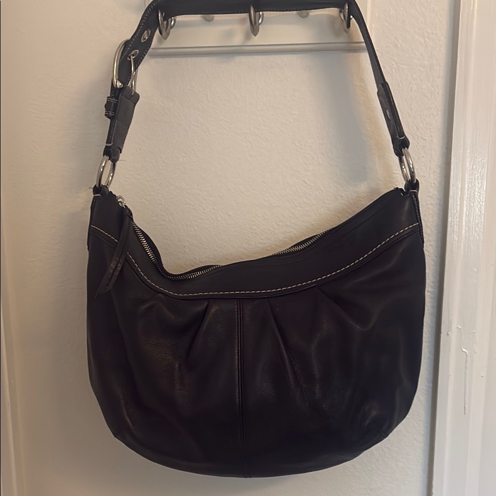 Coach Black Leather Shoulder Bag
